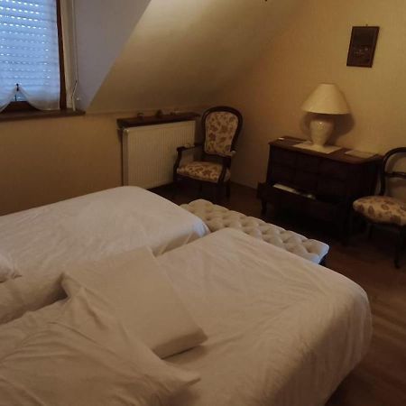 La Roseraie Ergué-Gabéric Extérieur photo